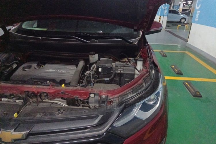 Used Chevrolet Equinox 2018 535T Automatic Lingjie Edition Engine Bay Left