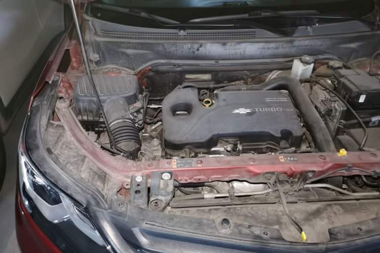 Used Chevrolet Equinox 2018 535T Automatic Chijie Edition Engine Bay Right