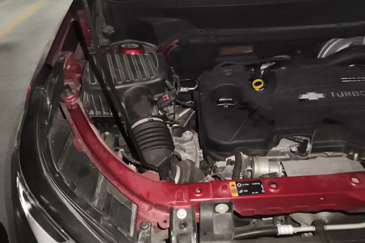 Used Chevrolet Equinox 2018 535T Automatic YuJie Edition Engine Bay Right