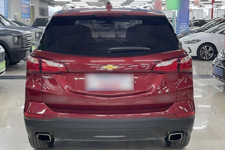 Used Chevrolet Equinox 2018 550T Automatic All-Wheel-Drive Boundary Edition Exterior 8