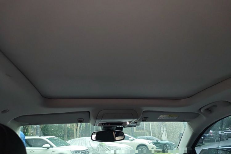Used Chevrolet Equinox 2018 RS 550T Automatic All-Wheel-Drive Boundary Edition Headliner