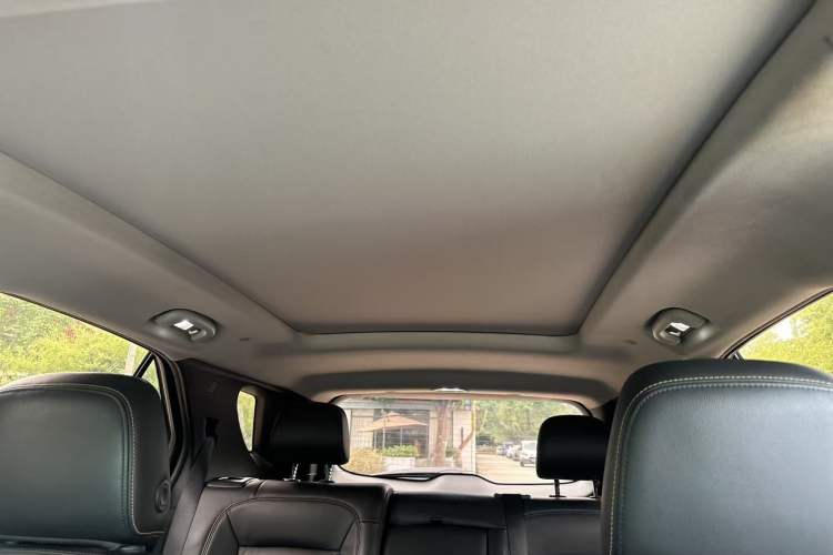 Used Chevrolet Equinox 2018 535T Automatic YuJie Edition Headliner