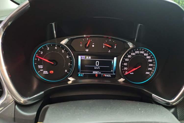 Used Chevrolet Equinox 2018 RS 550T Automatic All-Wheel-Drive Boundary Edition Instrument Cluster