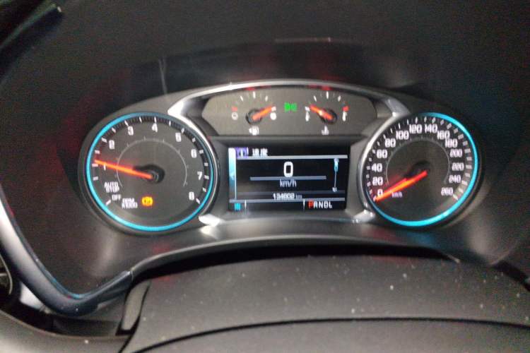 Used Chevrolet Equinox 2018 RS 550T Automatic All-Wheel-Drive Boundary Edition Instrument Cluster
