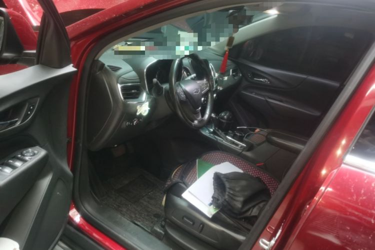 Used Chevrolet Equinox 2018 535T Automatic YuJie Edition Interior 3