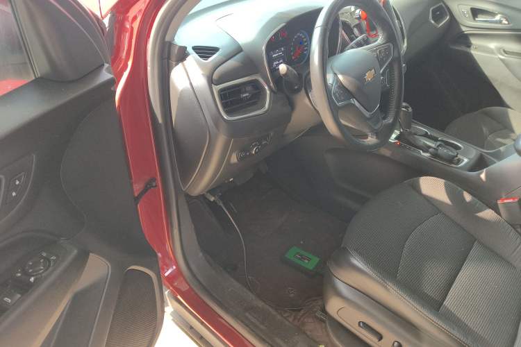 Used Chevrolet Equinox 2018 535T Automatic Chijie Edition Interior 3