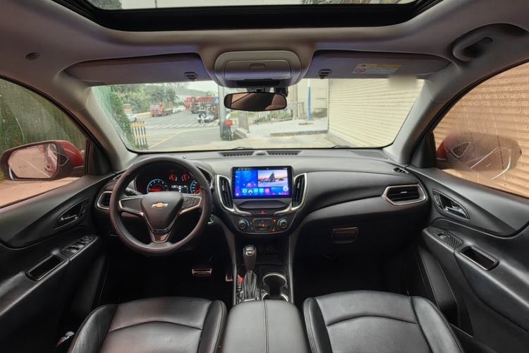 Used Chevrolet Equinox 2018 535T Automatic Lingjie Edition Interior 4