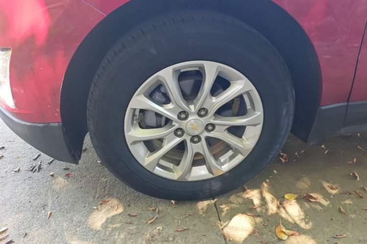 Used Chevrolet Equinox 2018 535T Automatic Chijie Edition Left Front Wheel Hub