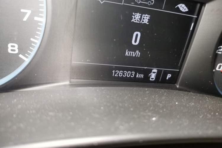 Used Chevrolet Equinox 2018 535T Automatic Chijie Edition Odometer Close Up