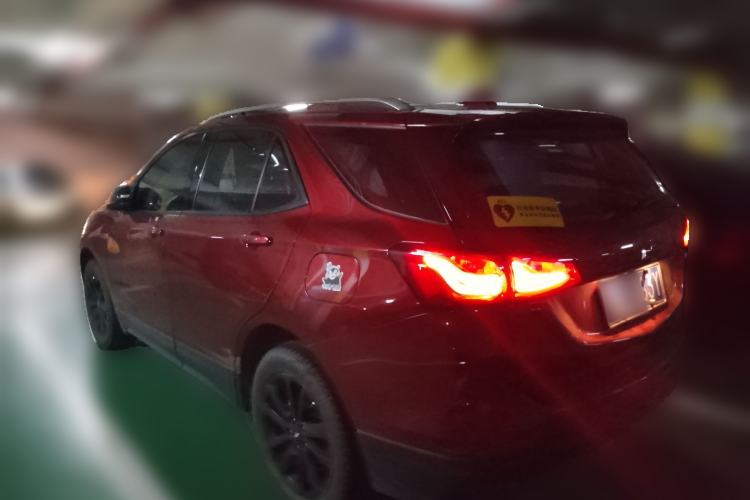 Used Chevrolet Equinox 2018 RS 550T Automatic All-Wheel-Drive Boundary Edition Rear Left 45 Deg