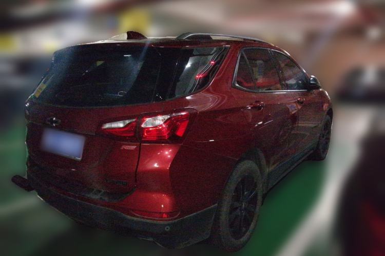 Used Chevrolet Equinox 2018 RS 550T Automatic All-Wheel-Drive Boundary Edition Rear Right 45 Deg