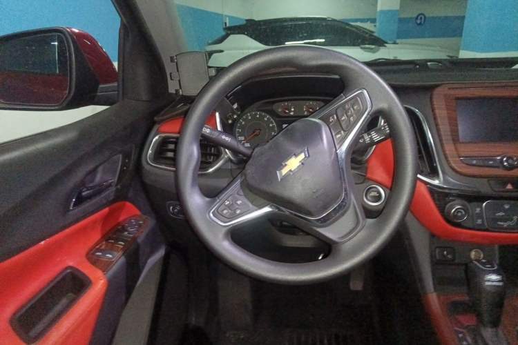 Used Chevrolet Equinox 2018 535T Automatic Lingjie Edition Steering Wheel