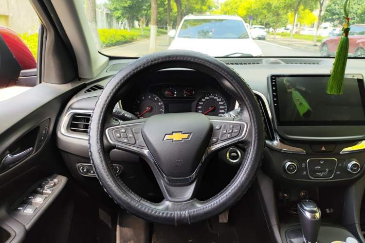 Used Chevrolet Equinox 2018 535T Automatic Chijie Edition Steering Wheel