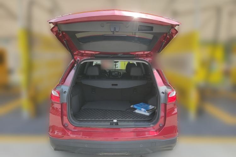 Used Chevrolet Equinox 2018 535T Automatic Chijie Edition Trunk