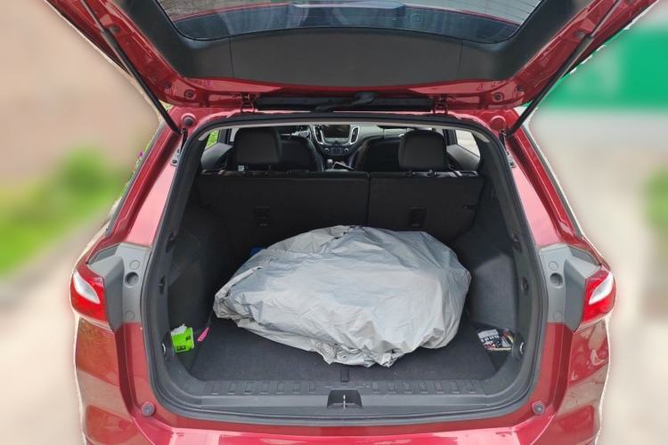 Used Chevrolet Equinox 2018 535T Automatic YuJie Edition Trunk