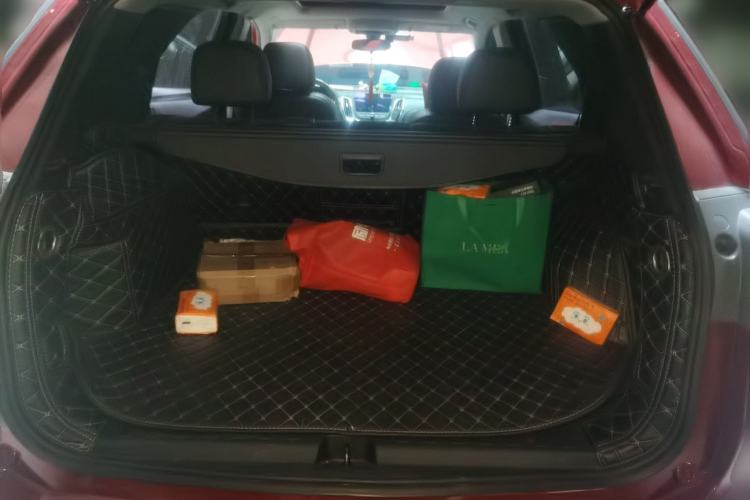 Used Chevrolet Equinox 2018 535T Automatic YuJie Edition Trunk