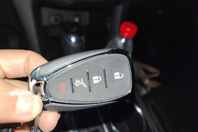Used Chevrolet Equinox 2018 550T Automatic All-Wheel-Drive Boundary Edition Vehicle Key