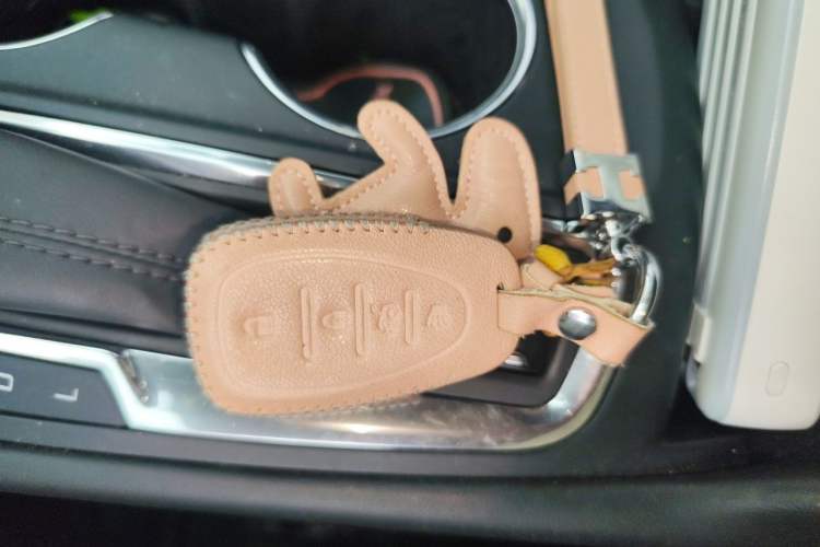 Used Chevrolet Equinox 2018 550T Automatic All-Wheel-Drive Explorer Edition Vehicle Key