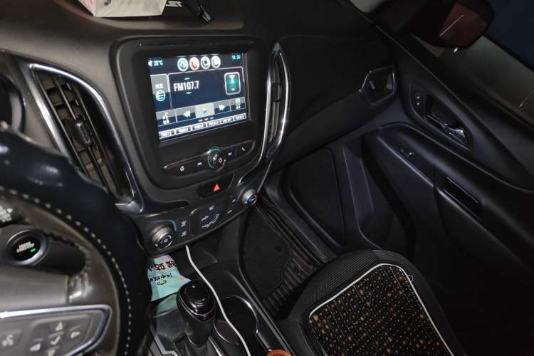 Used Chevrolet Equinox 2018 535T Automatic Chijie Edition Audio And AC Panel