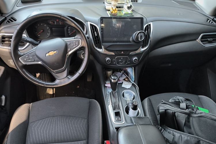Used Chevrolet Equinox 2018 535T Automatic Chijie Edition Center Console