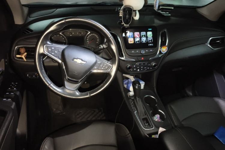Used Chevrolet Equinox 2018 535T Automatic YuJie Edition Center Console