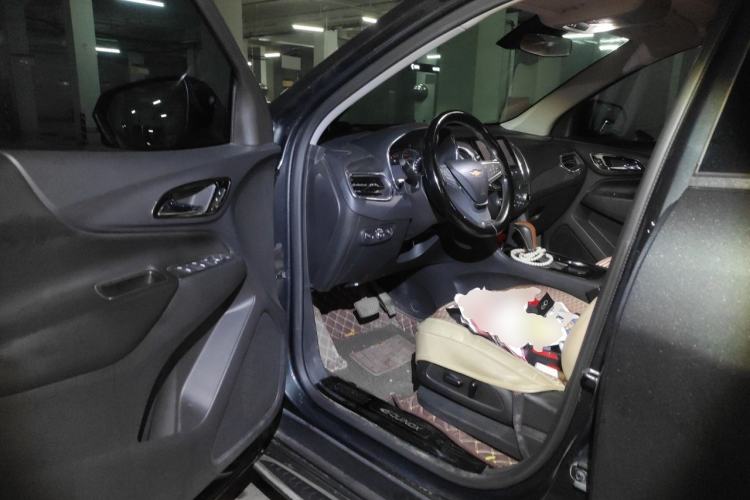 Used Chevrolet Equinox 2018 535T Automatic YuJie Edition Driver Seat
