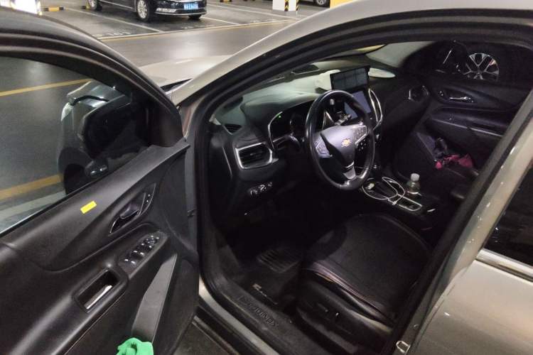Used Chevrolet Equinox 2018 535T Automatic YuJie Edition Driver Seat