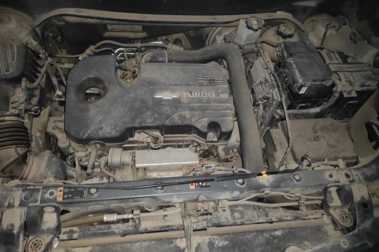 Used Chevrolet Equinox 2018 535T Automatic YuJie Edition Engine Bay