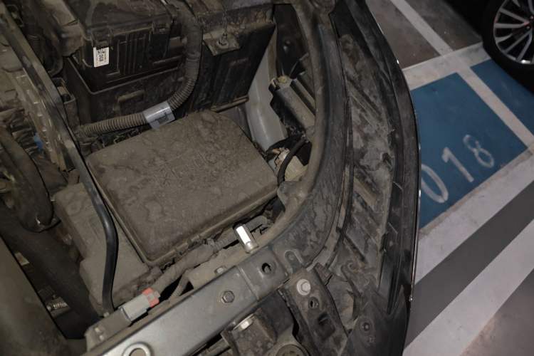 Used Chevrolet Equinox 2018 535T Automatic Chijie Edition Engine Bay Left