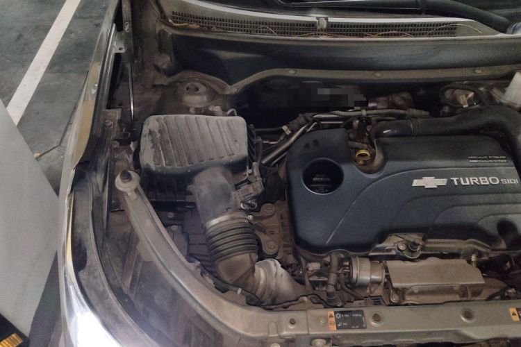 Used Chevrolet Equinox 2018 535T Automatic YuJie Edition Engine Bay Right