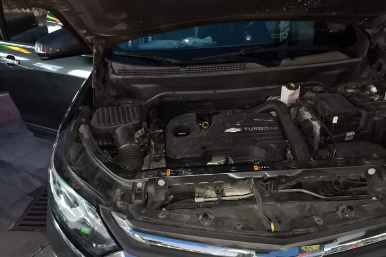 Used Chevrolet Equinox 2018 535T Automatic YuJie Edition Engine Bay Right