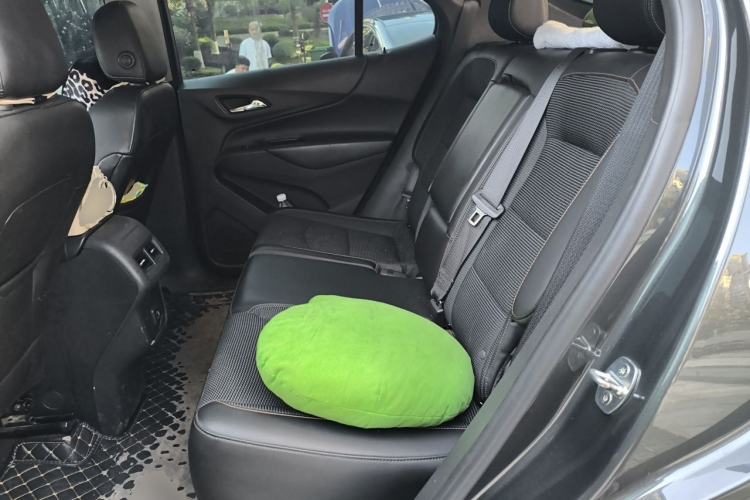 Used Chevrolet Equinox 2018 535T Automatic Chijie Edition Left Rear Seat