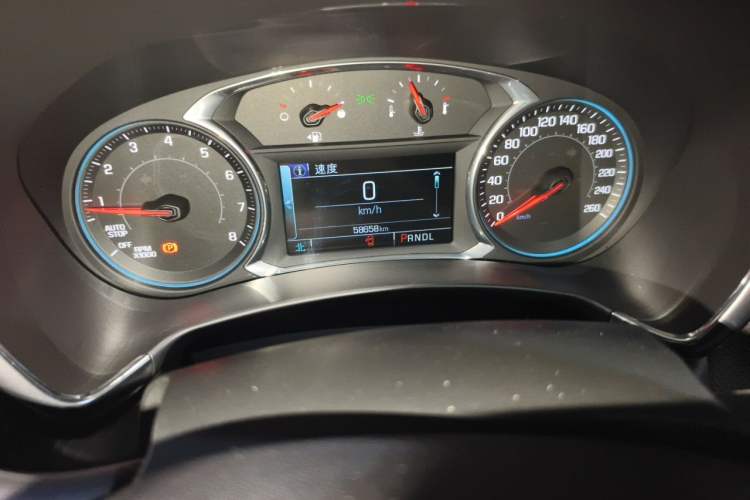 Used Chevrolet Equinox 2018 535T Automatic YuJie Edition Odometer Close Up