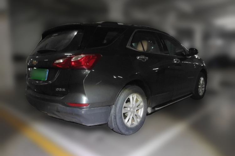 Used Chevrolet Equinox 2018 535T Automatic YuJie Edition Rear Right 45 Deg