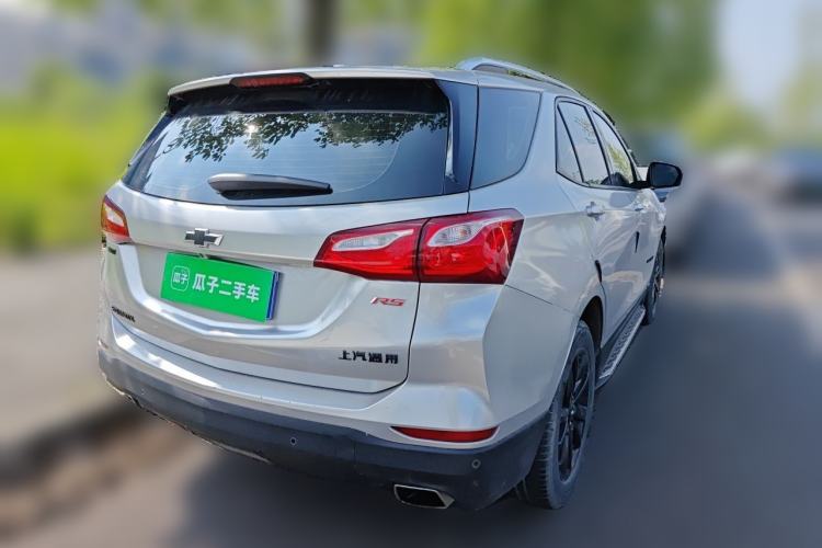 Used Chevrolet Equinox 2018 RS 550T Automatic All-Wheel-Drive Boundary Edition Rear Right 45 Deg