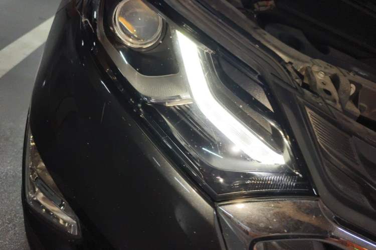Used Chevrolet Equinox 2018 535T Automatic YuJie Edition Right Front Headlight