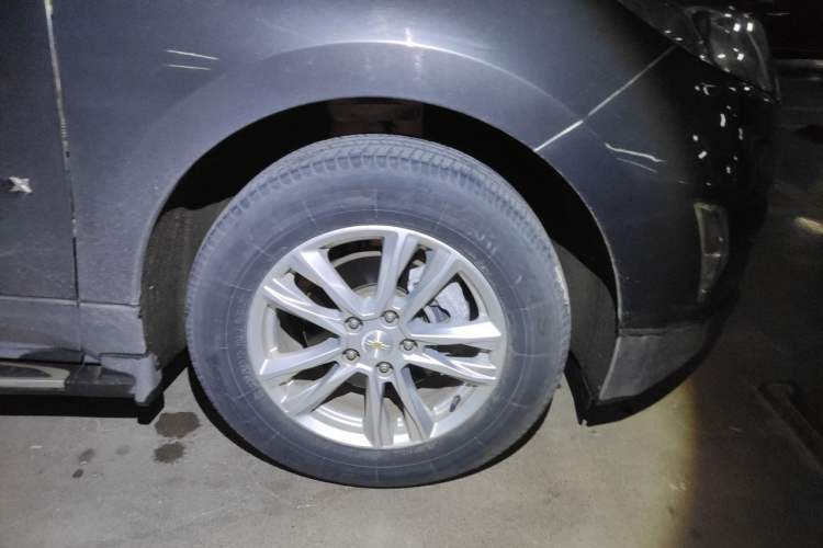 Used Chevrolet Equinox 2018 535T Automatic YuJie Edition Right Front Wheel Hub