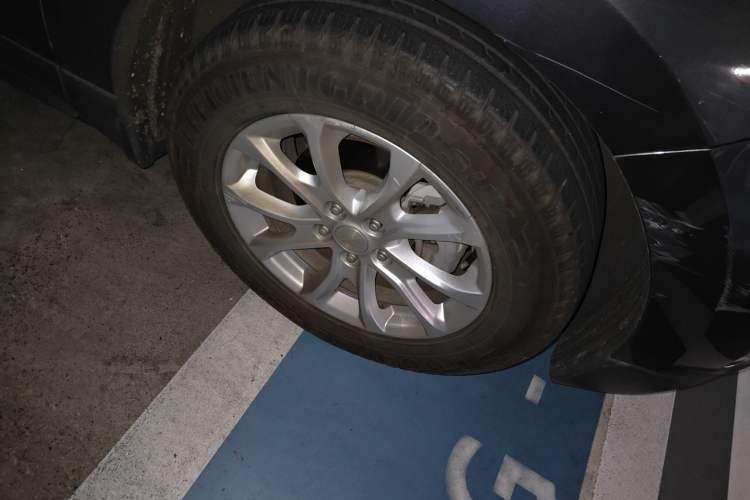 Used Chevrolet Equinox 2018 535T Automatic Chijie Edition Right Front Wheel Hub