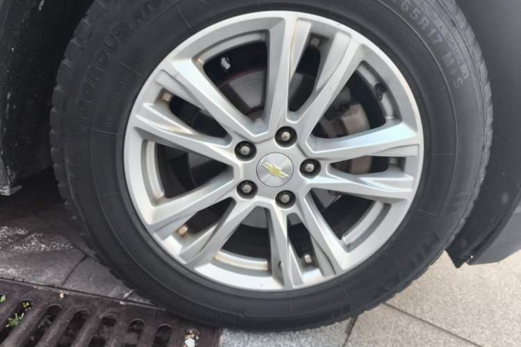 Used Chevrolet Equinox 2018 535T Automatic YuJie Edition Right Front Wheel Hub
