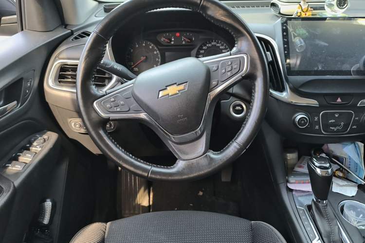 Used Chevrolet Equinox 2018 535T Automatic Chijie Edition Steering Wheel