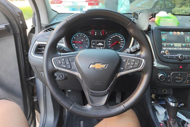 Used Chevrolet Equinox 2018 535T Automatic Chijie Edition Steering Wheel