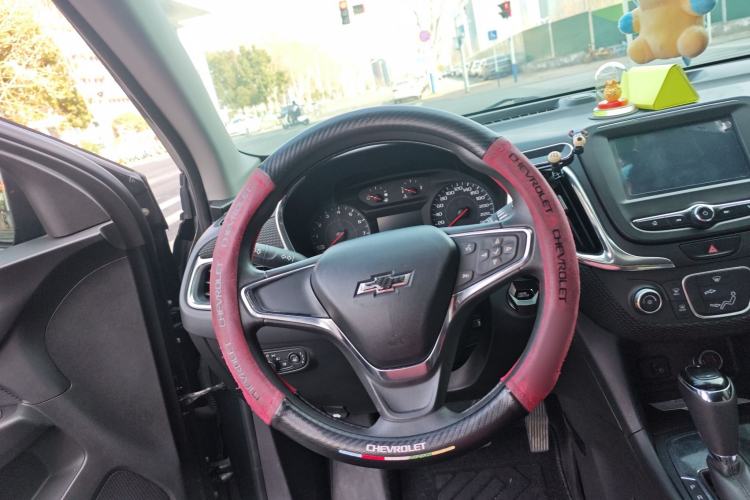 Used Chevrolet Equinox 2018 535T Automatic Lingjie Edition Steering Wheel