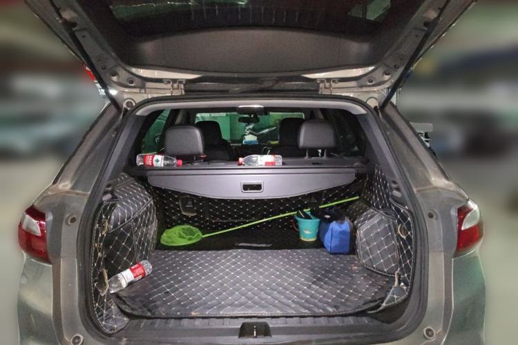 Used Chevrolet Equinox 2018 535T Automatic Lingjie Edition Trunk