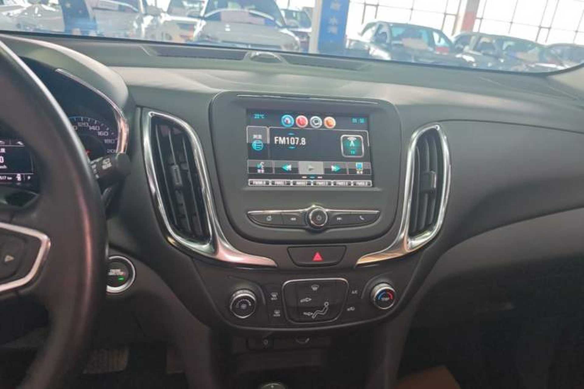 Used Chevrolet Equinox 2018 535T Automatic Chijie Edition Audio And AC Panel