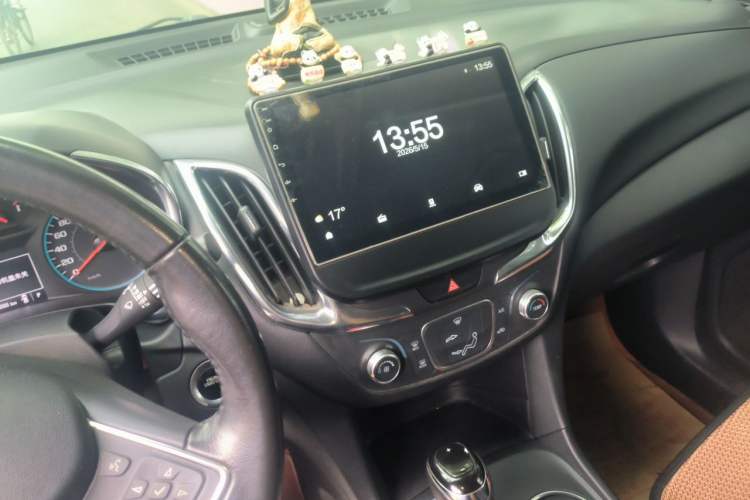 Used Chevrolet Equinox 2018 535T Automatic Chijie Edition Audio And AC Panel