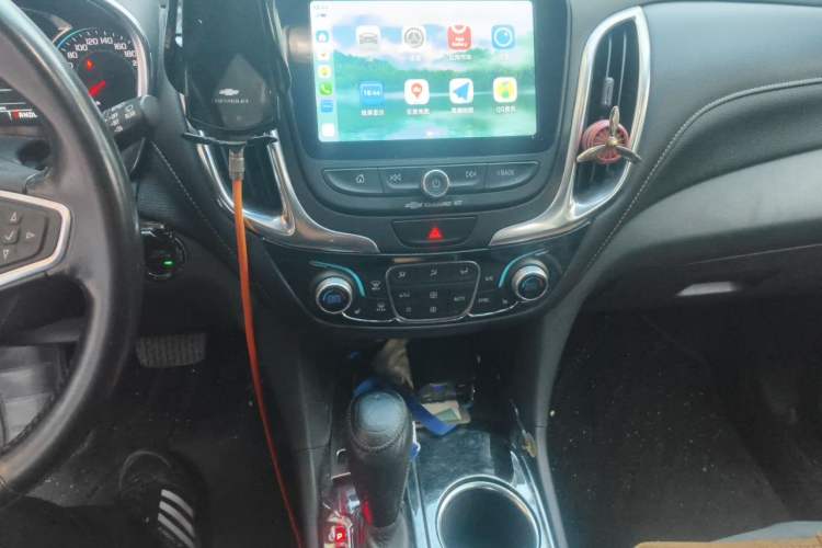 Used Chevrolet Equinox 2018 535T Automatic YuJie Edition Audio And AC Panel