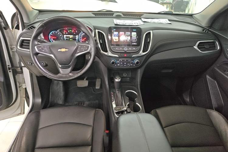 Used Chevrolet Equinox 2018 535T Automatic YuJie Edition Center Console