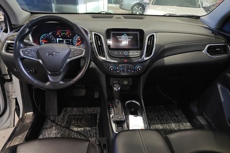 Used Chevrolet Equinox 2018 535T Automatic YuJie Edition Center Console
