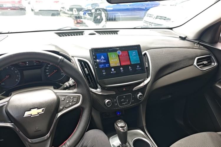 Used Chevrolet Equinox 2018 535T Automatic Lingjie Edition Center Console