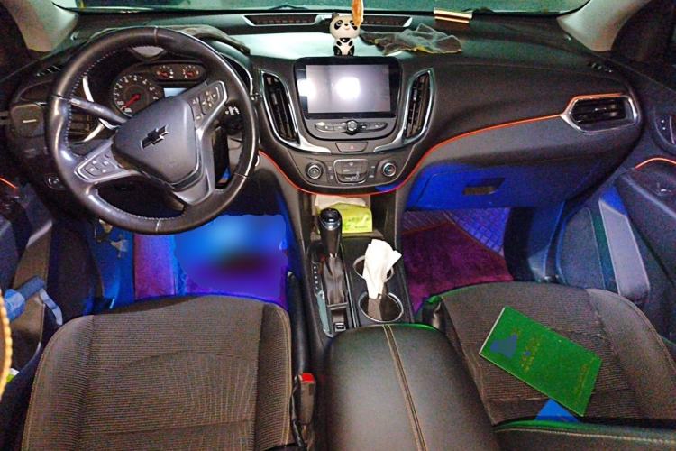 Used Chevrolet Equinox 2018 535T Automatic Chijie Edition Center Console